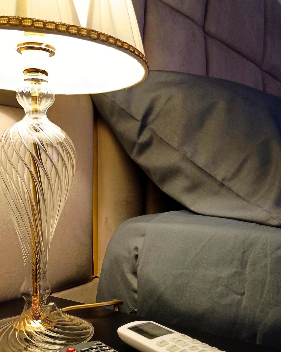 La Finestra Sul Borgo Hotel Наполи Екстериор снимка